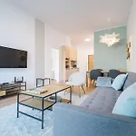 Mycampus 1 Bdrm, Stay 4, Free Parking, Garden, Self Check-In